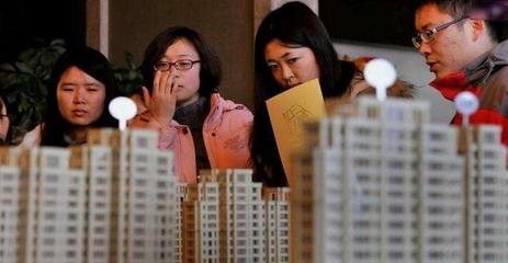 楼市变局 炒房者退场，刚需迎窗口期？
